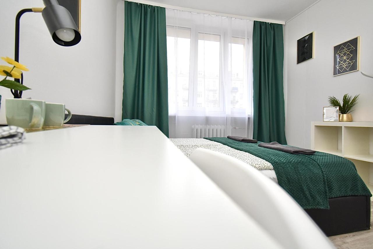 Rental Apartments Aleja Niepodleglosci وارسو المظهر الخارجي الصورة