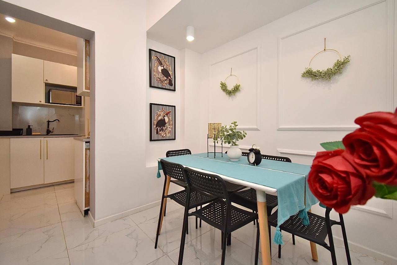 Rental Apartments Aleja Niepodleglosci وارسو المظهر الخارجي الصورة